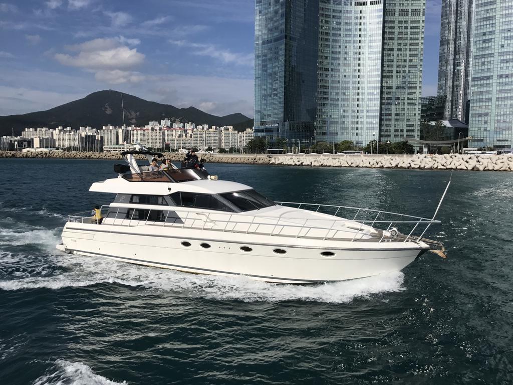 فندق Sea And Yacht بوسان المظهر الخارجي الصورة