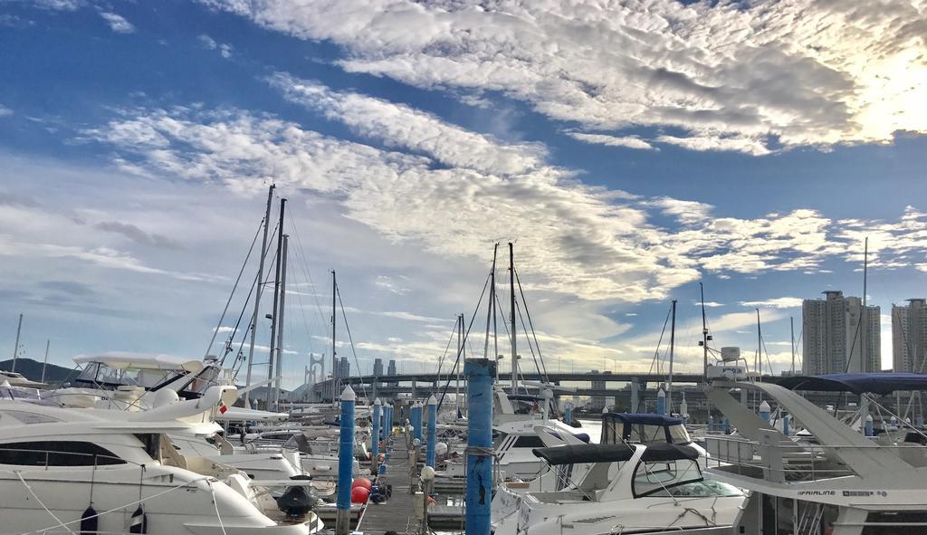 فندق Sea And Yacht بوسان المظهر الخارجي الصورة